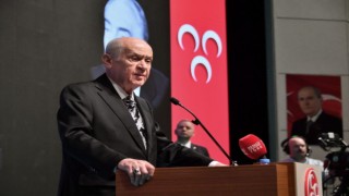 MHP lideri Bahçeli: “CHP Genel Başkanının terörist Demirtaş açıklaması insanlık mıdır”