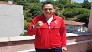 Milli boksör Elif Güneri üçüncü kez Avrupa Şampiyonu olmayı hedefliyor