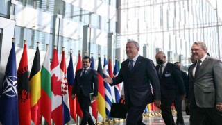 Milli Savunma Bakanı Akar, NATO Karargahında