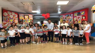 Minik ressamların büyük sergisi