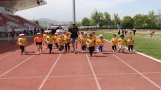 Miniklerin atletizm heyecanı