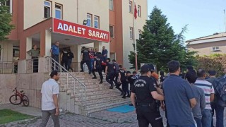 Miras operasyonu şüphelilerinden 32 kişi adliyede
