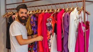 Moda tasarımcısı Köroğlu, hem defile yapacak, hem de ödül alacak