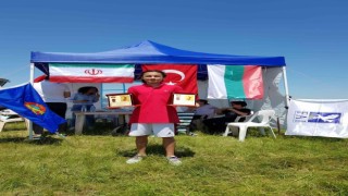 Model Uçak yarışmasında birinci oldu