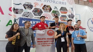 Muaythai Türkiye Şampiyonasında Bitlisli sporculardan yeni başarı