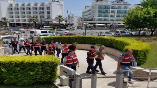 Muğlada 7 göçmen kaçakçısı tutuklandı