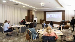 Muratpaşada uluslararası programın kapanış çalıştayı başladı