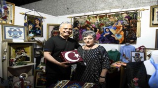 Muratpaşanın mesleki eğitim ve hobu kursları yıl sonu sergisine ilgi büyük oldu