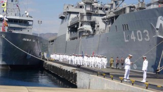 NATO çok yüksek hazırlıklı görev kuvveti grubu komutası İspanyadan, Türkiyeye geçti