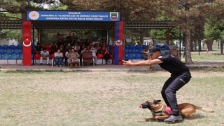 NEVÜ Hayvanları Yaşatma Kulübü Öğrencileri JAKEM Komutanlığını ziyaret etti