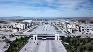 NEVÜde 2 yeni doçent ataması yapıldı