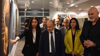 Öğrencilerden mezuniyet sergisi