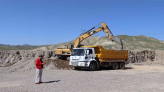 Oltu Çuval Fabrikasında inşaat çalışmaları başladı
