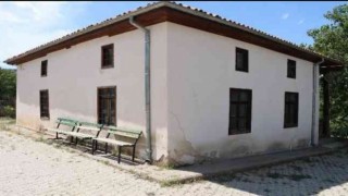 Onarım beklenen cami için yıkım kararı çıktı