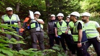 Ormancılık dersini ormanda işlediler