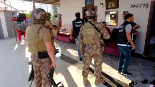 Osmaniye merkezli zehir tacirlerine şafak operasyonu