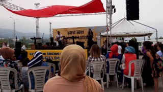 Osmaniye'de Halk Eğitim Kursiyerleri eserlerini sergiledi