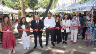 Osmaniyede kadınların el emeği göz nuru ürünleri sergilendi