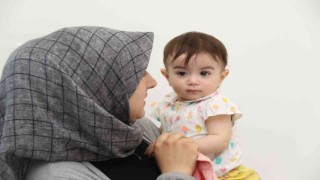 (ÖZEL) 10 aylık Beren Nisa bebek laparoskopiyle sağlığına kavuştu