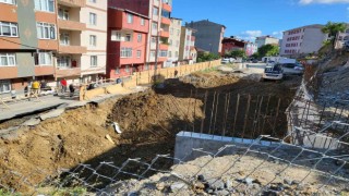 (ÖZEL) Sarıyerde inşaat yüzünden çöken yol arsa sahipleriyle mahallelileri karşı karşıya getirdi