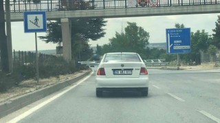 (ÖZEL) Trafikteki ilginç anlar cep telefonu kamerasına yansıdı