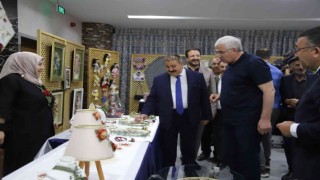 Palandökenli kursiyerler hünerlerini sergiledi