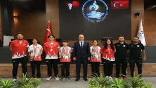 Pamukkaleli sporcular Başkan Örkiyle buluştu