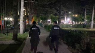 Park ve bahçelerde gece devriyeleri arttırıldı