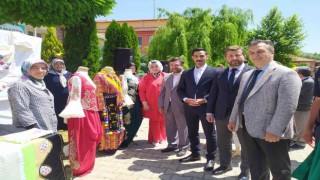 Pazarlarda eğitim şenliği