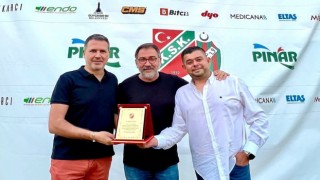 Pınar Karşıyakada görev değişimi