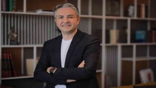 Plastik Cerrahi Uzmanı Oğuzhan Aydoğdu: Göz altı morluklarına veda edin