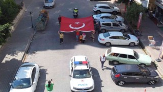Polis eskortuyla evden alındı, okulunda şampiyon gibi karşılandı