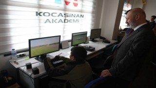 Portekiz ve İtalyandan gelen akademisyenler Kocasinan Akademiye hayran kaldı