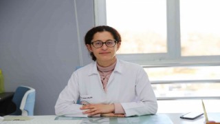 Prof. Dr. Saçar, maymun çiçeği virüsünden korunma yöntemlerini anlattı