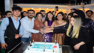 Radikal Eğitim Kurumlarından coşkulu yıl sonu balosu
