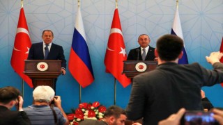 Rusya Dışişleri Bakanı Lavrov: “Tahılların limanlardan çıkması için Zelenskinin sadece talimat vermesi gerekiyor”