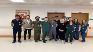 Şah damarı yüzde 99 tıkalı hasta stentle kurtuldu, Prof. Dr. Can: “Belki ertesi gün belki bir yıl içinde felç olacaktı”