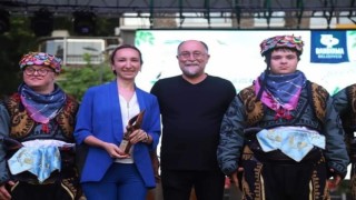 Sahil şenlikleri renkli başladı