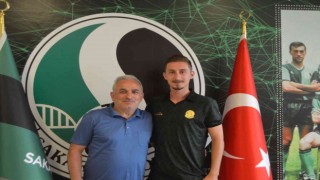 Sakaryaspor, Hakan Yavuz ile 3 yıllık sözleşme imzaladı