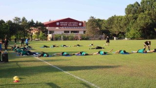 Sakaryaspor, yeni sezondaki çalışmalarını sürdürüyor