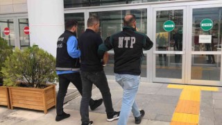 Salça bidonunda uyuşturucu taşıyan 2 şüpheli tutuklandı