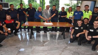 Salihli Polisinden jandarmaya 183. yıl pastası