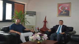Şampiyon Boksör Demirezenden Rektör Kuşa ziyaret