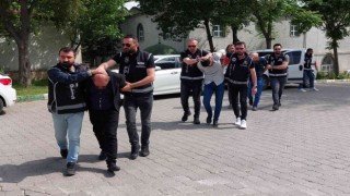 Samsunda çiftlik evde ele geçen 2si Kaleşnikof çok sayıda silahla ilgili 3 kişi adliyeye sevk edildi