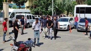 Şanlıurfada göçmen kaçakçılığı operasyonunda 5 tutuklama