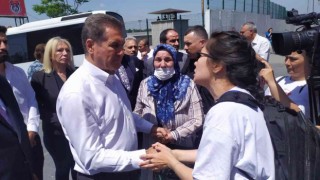 Sarıgül, Metris Cezaevi önünde ‘af çağrısını yineledi