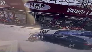 Sarıyerde önünden geçen motosikletliye vurup yoluna devam etti