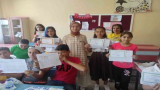 Sasonda 7 bin 700 öğrenci karne heyecanı yaşadı