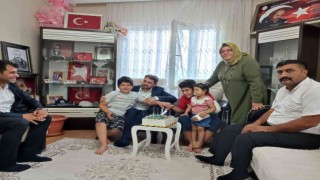 Şehit edilen polis memurunun oğluna doğum günü sürprizi