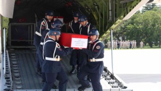 Şehit Jandarma Astsubay Arduçun naaşı Eskişehire ulaştı